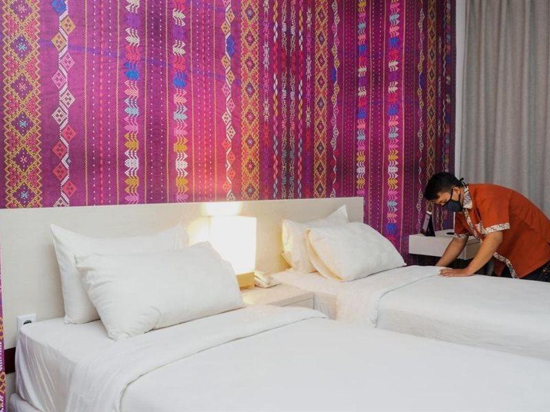 מדאן Alam Hotel By Cordela מראה חיצוני תמונה