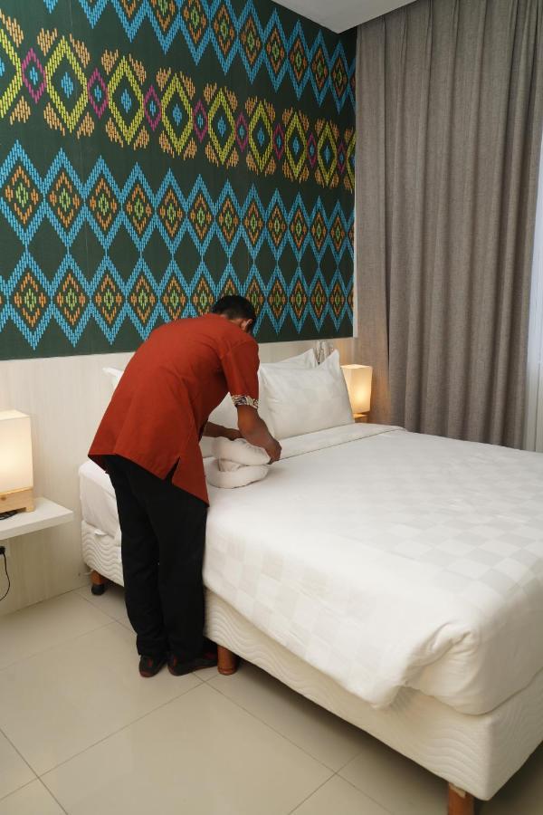 מדאן Alam Hotel By Cordela מראה חיצוני תמונה