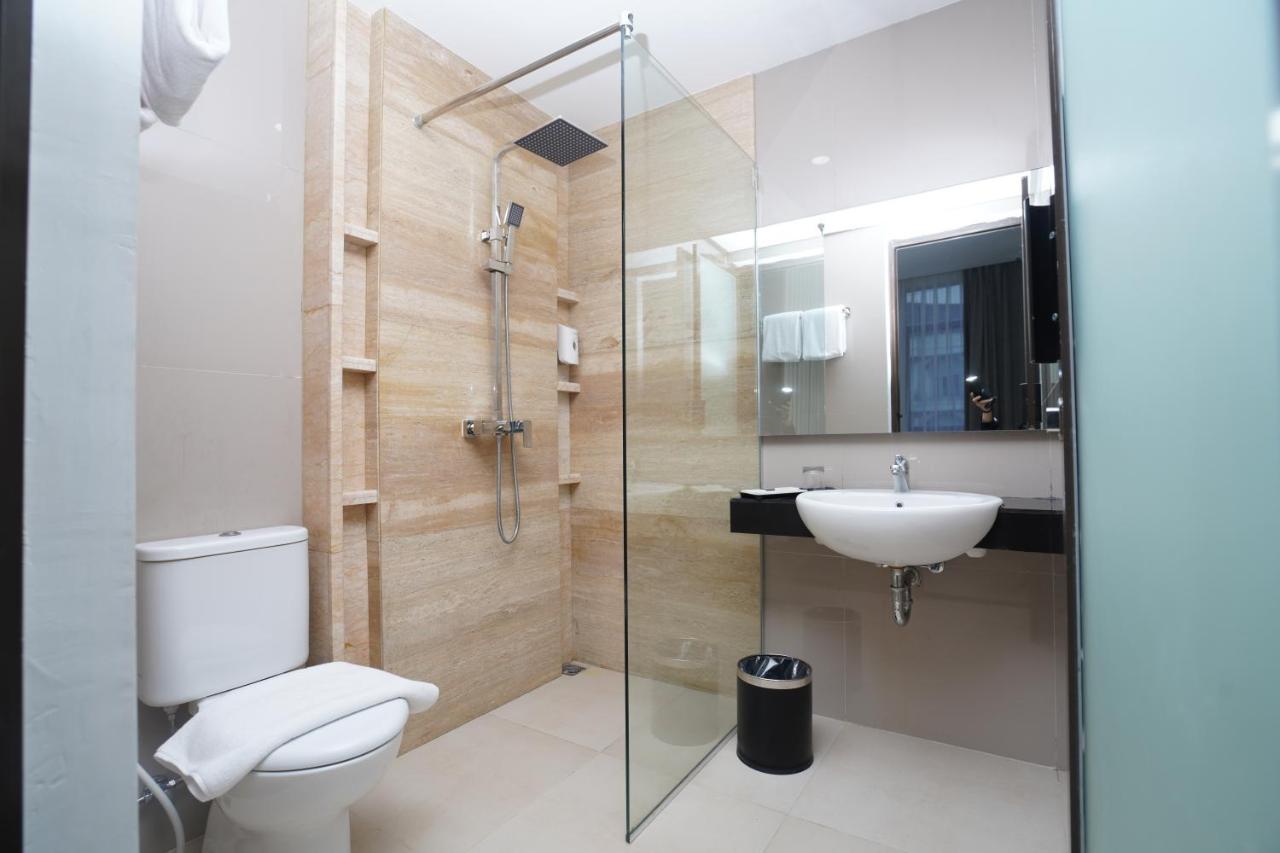 מדאן Alam Hotel By Cordela מראה חיצוני תמונה